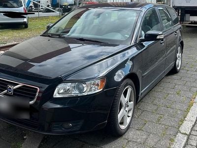 Second-hand Volvo V50 180 CP (132 kW) 2009 Negru Break