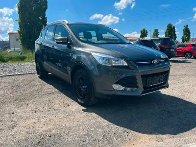 Gebraucht Ford Kuga 185 PS (136 kW) 2015 Grau SUV
