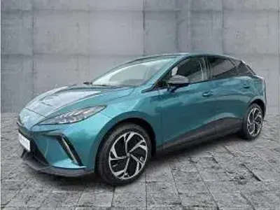 Nuova MG MG4 EV 139 kW (190 CV) 2026 Verde Utilitaria