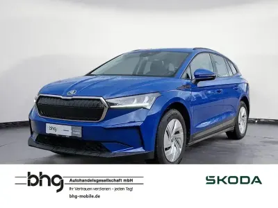 Używany Skoda Enyaq iV Loft 108 kW (148 KM) 2023 Niebieski SUV