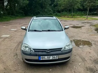 Gebraucht Opel Corsa Comfort 75 PS (55 kW) 2001 Silber Kleinwagen