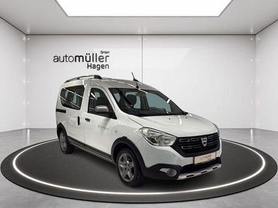 Gebraucht Dacia Dokker Stepway 131 PS (96 kW) 2020 Weiß Van / Kleinbus