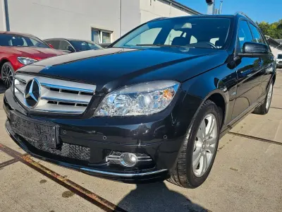 Gebraucht Mercedes C180 156 PS (114 kW) 2010 Schwarz Limousine