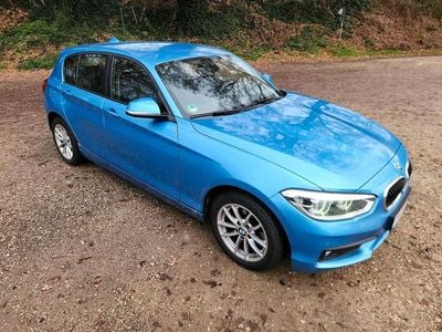 Gebraucht BMW 118 Sport Line 136 PS (100 kW) 2018 Blau Kleinwagen