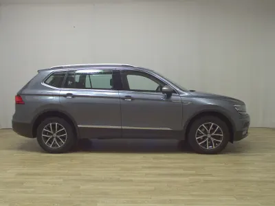 Używany VW Tiguan Allspace Comfortline 360 KM (264 kW) 2021 Szary SUV
