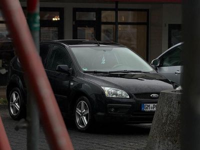 Gebraucht Ford Focus Ghia 125 PS (91 kW) 2007 Schwarz Limousine