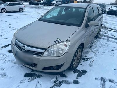 Usata Opel Astra 95 CV (69 kW) 2008 Argento Station wagon