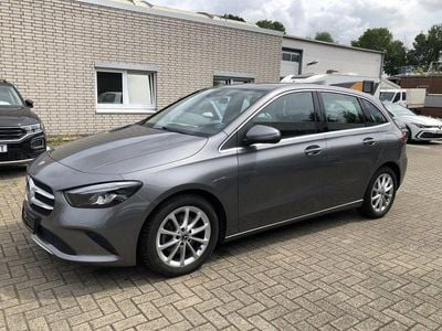 Mercedes B200