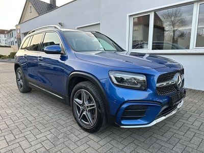 Mercedes GLB220