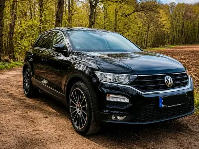 Gebraucht VW T-Roc 115 PS (84 kW) 2017 Schwarz SUV