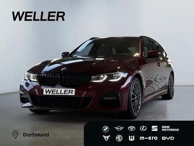 Aventurinrot iii metallic Gebraucht 2023 BMW 330 M Sport Kombi | 36.670 € (Fairer Preis)