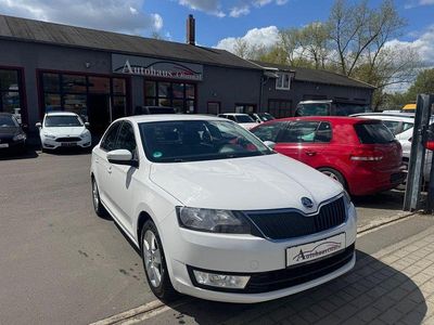 Usata Skoda Rapid Ambition 90 CV (66 kW) 2015 Bianco Utilitaria