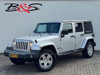 Second-hand Jeep Wrangler Unlimited Sahara 199 CP (146 kW) 2010 Gri SUV