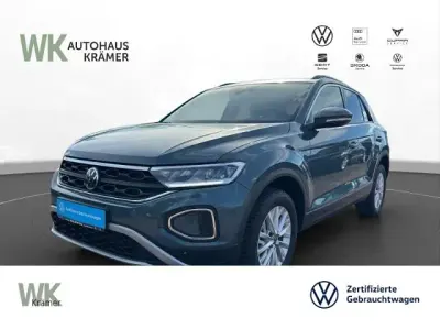 Nouvelle VW T-Roc Life 116 ch (85 kW) 2025 Bleue SUV
