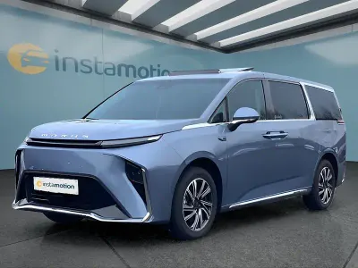 Używany Maxus MIFA 9 180 kW (245 KM) 2025 Niebieski Minivan