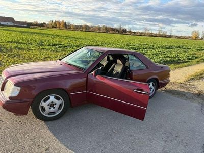 Gebraucht Mercedes E320 220 PS (161 kW) 1995 Rot Coupé