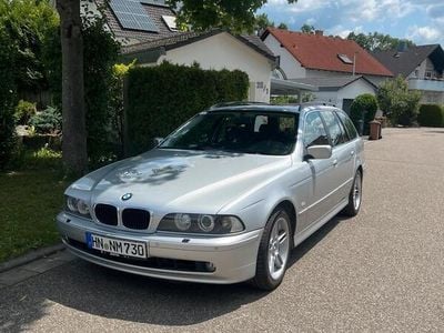 BMW 525