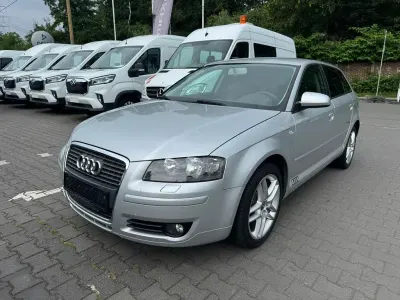 Gebraucht Audi A3 Attraction 102 PS (75 kW) 2005 Silber Kleinwagen