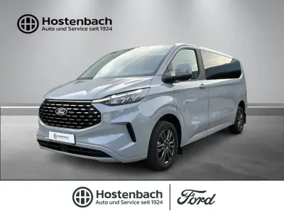 Usata Ford Tourneo Titanium 170 CV (125 kW) 2025 Grigio Monovolume