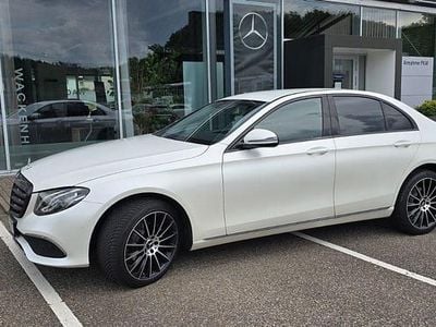 Mercedes E220