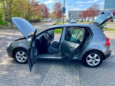 Gebraucht VW Golf V United 80 PS (58 kW) 2007 Grau Limousine
