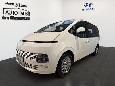 Neu Hyundai Staria Trend 224 PS (164 kW) 2025 Creamy white / sol Van / Kleinbus