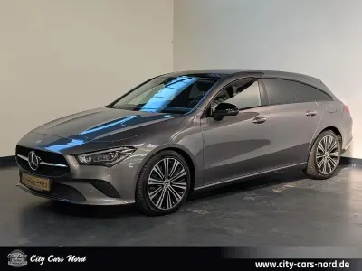 Używany Mercedes CLA220 Progressive 190 KM (139 kW) 2023 Szary Sedan/Limuzyna