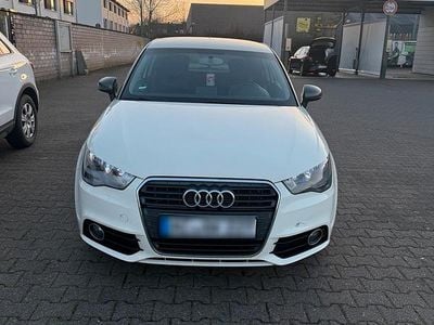 Gebraucht Audi A1 86 PS (63 kW) 2012 Beige Kleinwagen