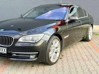 Gebraucht BMW 730 Sport Line 258 PS (189 kW) 2015 Schwarz Limousine