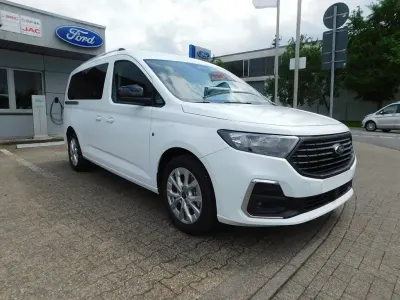 Neu Ford Tourneo Titanium 116 PS (85 kW) 2026 Weiß Van / Kleinbus