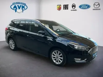 Usata Ford Focus Titanium 125 CV (91 kW) 2017 Nero Station wagon