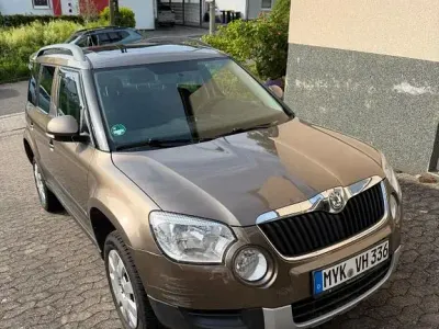 Gebraucht Skoda Yeti 105 PS (77 kW) 2010 Braun SUV