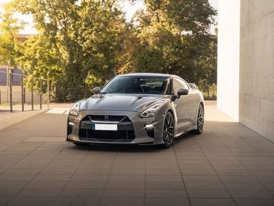 gebraucht Nissan GT-R Black Edition in Gun Metallic (Grau)