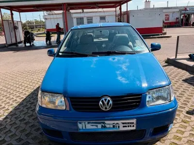 Brugt VW Polo 50 HK (36 kW) 2001 Blå Hatchback