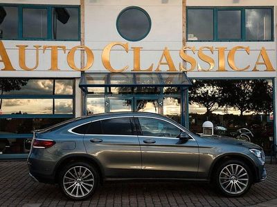 Gebraucht Mercedes GLC300e 306 PS (225 kW) 2021 Grau Coupé