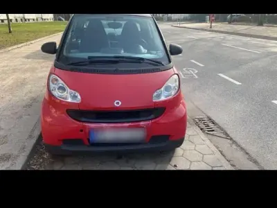 Gebraucht Smart ForTwo Coupé 61 PS (44 kW) 2009 Rot Coupé