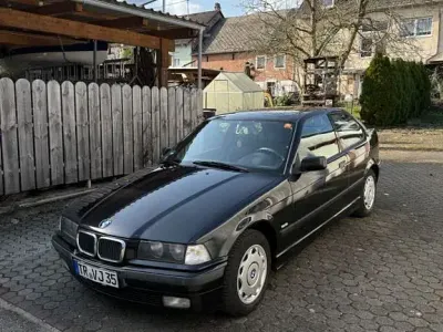 Gebraucht BMW 316 Compact 105 PS (77 kW) 2001 Schwarz Kleinwagen