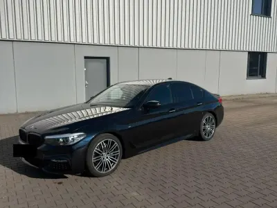 Używany BMW 530 Shadowline 265 KM (194 kW) 2018 Czarny Sedan/Limuzyna