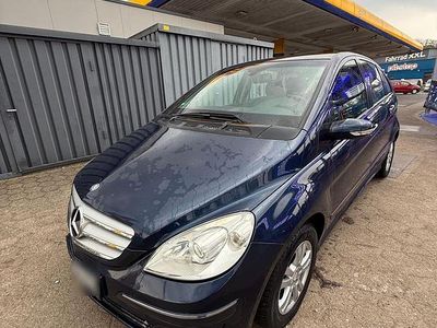 Second-hand Mercedes B150 95 CP (69 kW) 2006 Albastru Monovolum