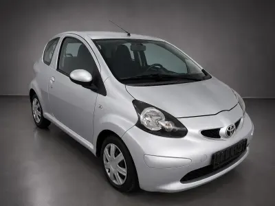 Gebraucht Toyota Aygo 68 PS (50 kW) 2007 Grau Kleinwagen