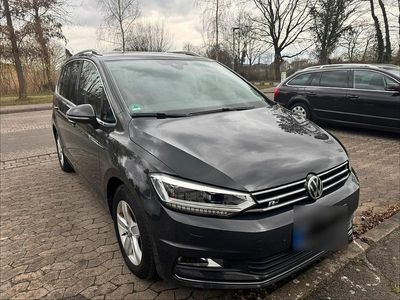 Gebraucht VW Touran Highline 150 PS (110 kW) 2016 Grau Van / Kleinbus