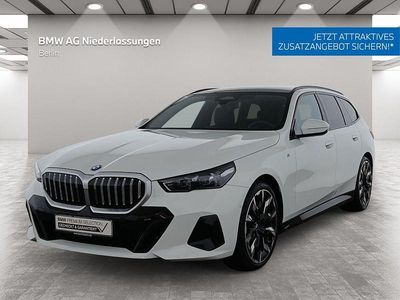 Gebraucht BMW 520 M Sport 190 PS (139 kW) 2025 Weiß Kombi