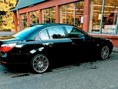 Gebraucht BMW 525 177 PS (130 kW) 2006 Schwarz Limousine