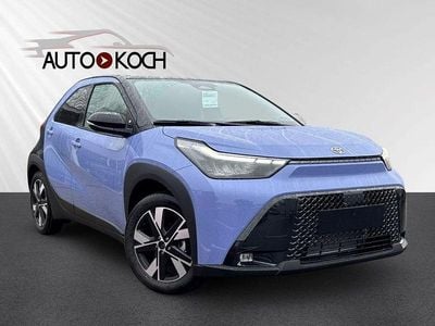 Neu Toyota Aygo X 116 PS (85 kW) 2026 Bicolor  lavender purple / b SUV