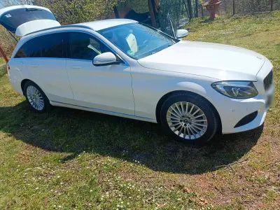 Gebraucht Mercedes C220 170 PS (125 kW) 2015 Weiß Kombi