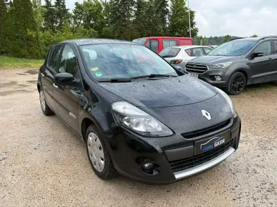 Gebraucht Renault Clio III Dynamique 101 PS (74 kW) 2010 Perlmuttschwarz Limousine