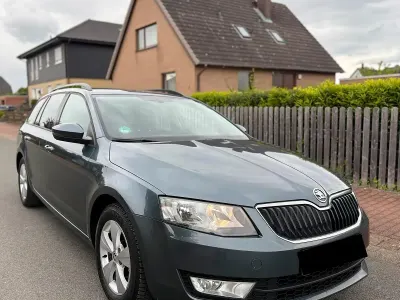 Używany Skoda Octavia 110 KM (80 kW) 2016 Szary Kombi