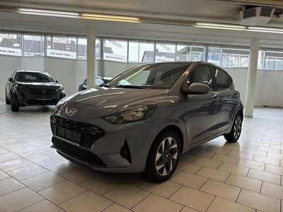 Neu Hyundai i10 Trend 79 PS (58 kW) 2025 Grau Kleinwagen