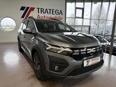 Gebraucht Dacia Jogger Expression 141 PS (103 kW) 2025 Grau Van / Kleinbus