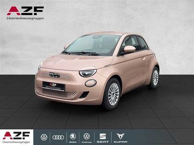 gebraucht Fiat 500e Action NAVI+SITZHEIZUNG+DAB+KLIMA